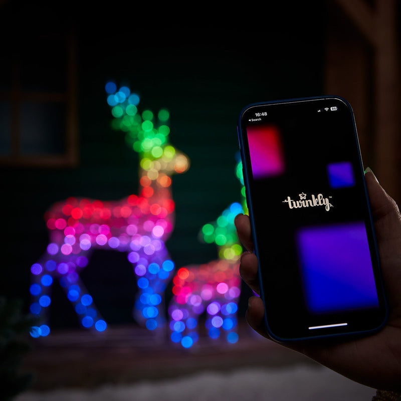 Conjunto de 5 Renas Iluminadas com LED RGB e Controle via Wi-Fi