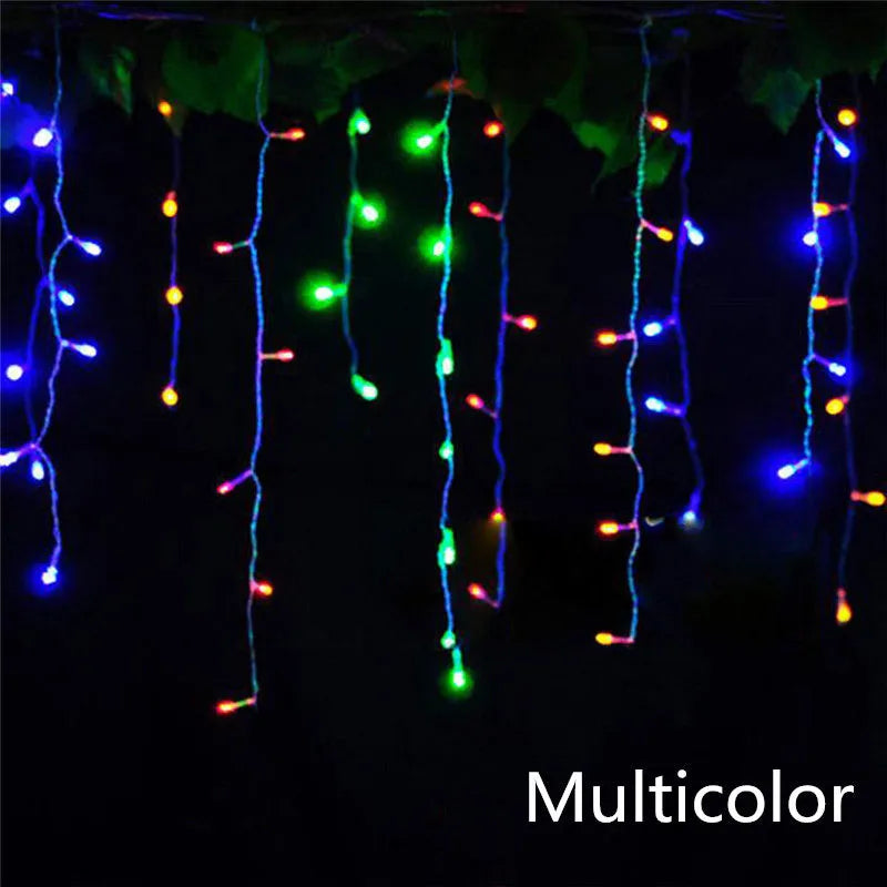 Cortina de Luzes LED Natalinas – Encanto e Magia para sua Casa